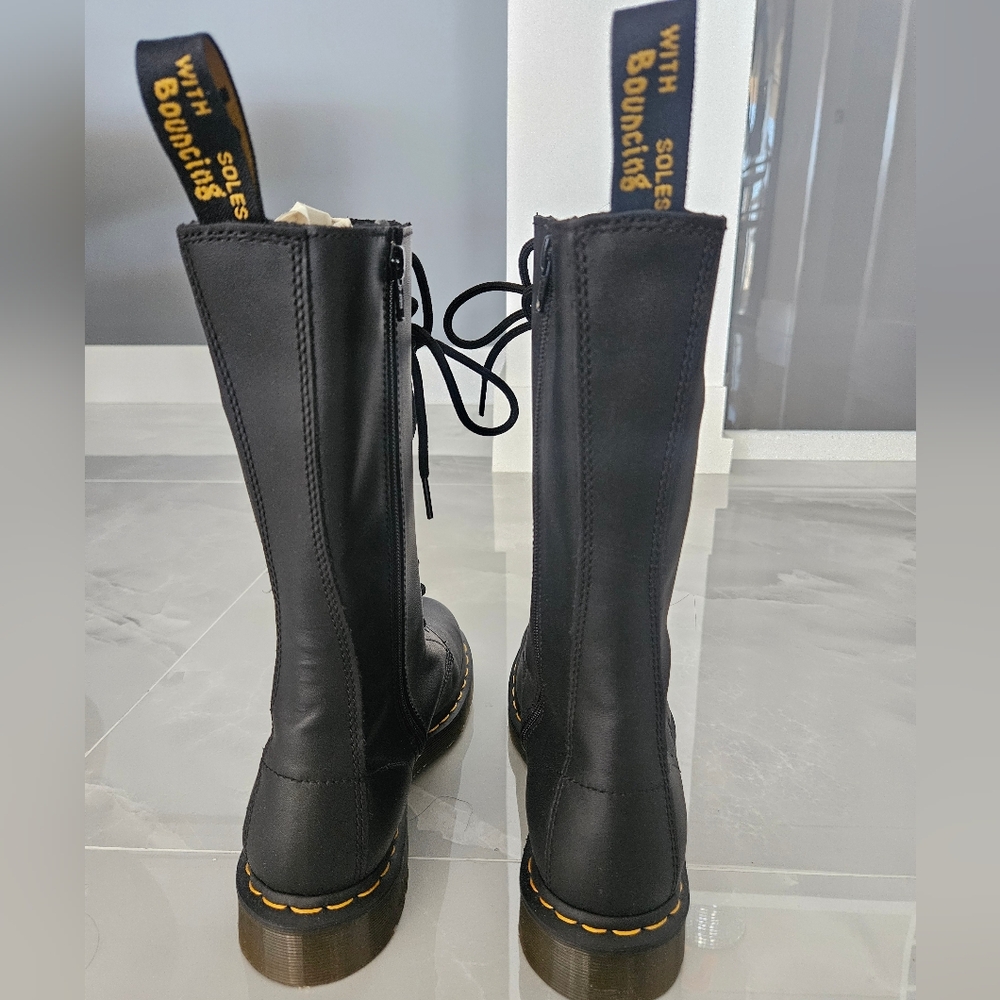 Dr. Martens Black and Red Combat Boots with Floral Embroidery - Picture 4 of 8